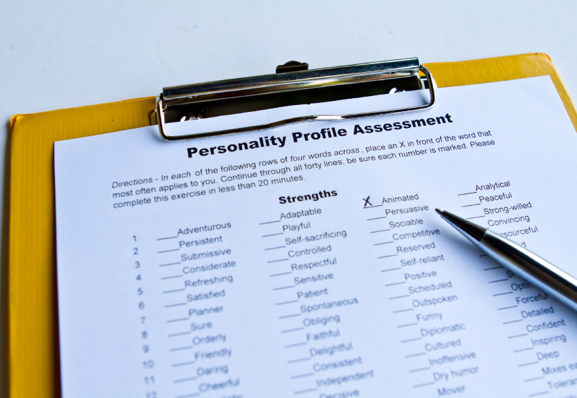 TRAINING ONLINE GRAPHOLOGY FOR RECRUITMENT AND PERSONALITY PROFILING
