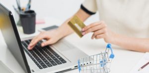 TRAINING ONLINE CUSTOMER SERVICE IN CREDIT UNION