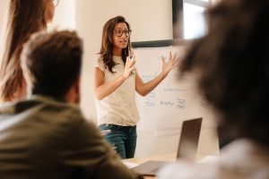 TRAINING ONLINE EFFECTIVE TRAINER AND FACILITATOR