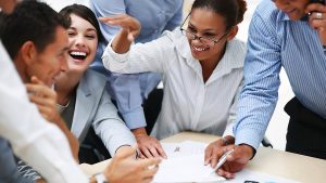 TRAINING ONLINE HAPPY WORKER PRODUCTIVE WORKER