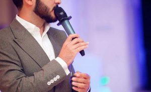 TRAINING ONLINE MASTER OF CEREMONY AND PUBLIC SPEAKING