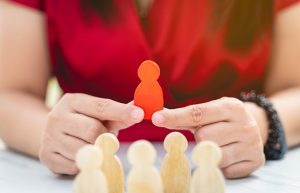 TRAINING ONLINE PUTTING PEOPLE FIRST
