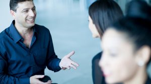 TRAINING ONLINE SALES PRESENTATION SKILLS TO WIN MORE SALES