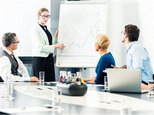 TRAINING ONLINE TIME MANAGEMENT: FIRST THING FIRST/THE LATEST VERSION