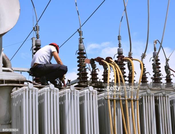 TRAINING ONLINE HIGH VOLTAGE ELECTRICAL EQUIPMENT OPERATION, MAINTENANCE AND REPAIR