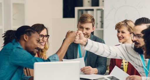 TRAINING ONLINE EFFECTIVE COMMUNICATION, NEGOTIATION SKILL & FEEDBACK SYSTEM