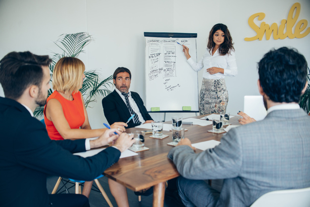 TRAINING ONLINE WINNING BUSINESS PRESENTATION