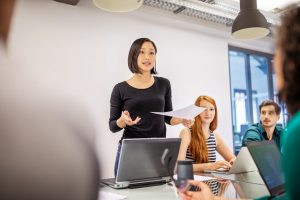 TRAINING ONLINE MANAJEMEN TRAINING: PLANNING, EXCECUTING AND EVALUATION