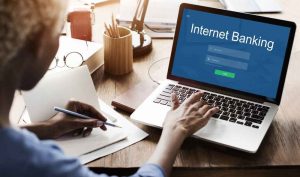 TRAINING ONLINE E-BANKING : PERLINDUNGAN KONSUMEN TRANSAKSI ELEKTRONIK PERBANKAN OVERVIEW